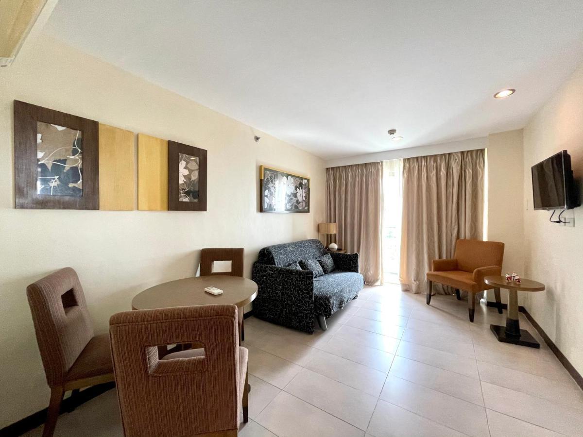 One Tagaytay Place Private Residences Tagaytay City Luaran gambar