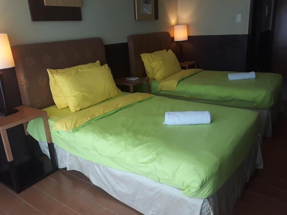 One Tagaytay Place Private Residences Tagaytay City Luaran gambar