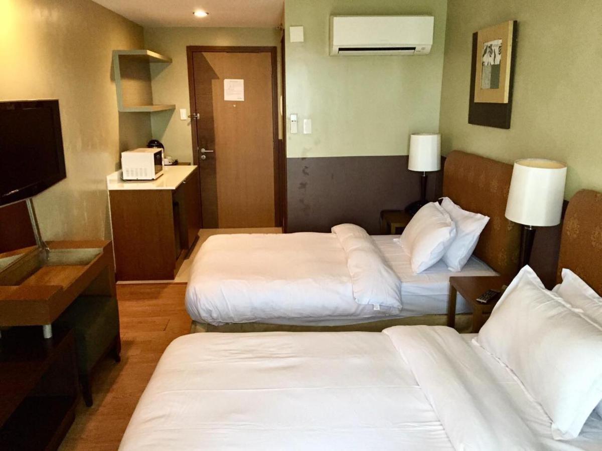 One Tagaytay Place Private Residences Tagaytay City Luaran gambar
