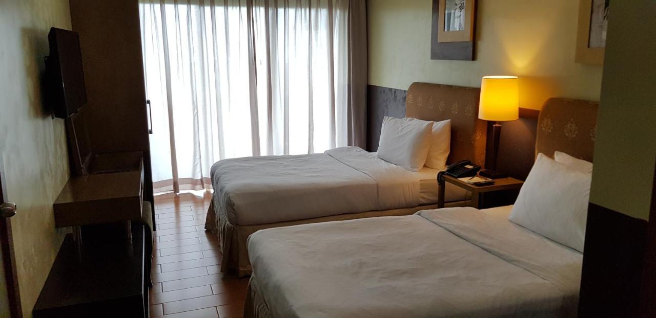 One Tagaytay Place Private Residences Tagaytay City Luaran gambar