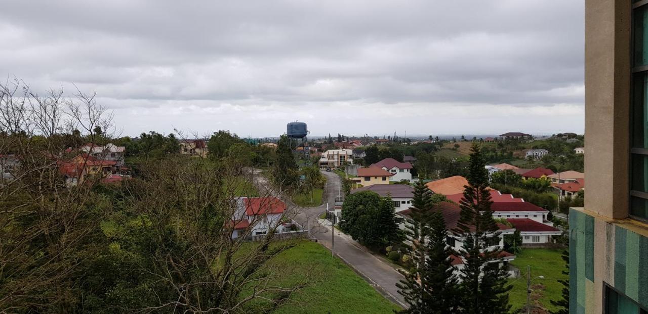 One Tagaytay Place Private Residences Tagaytay City Luaran gambar