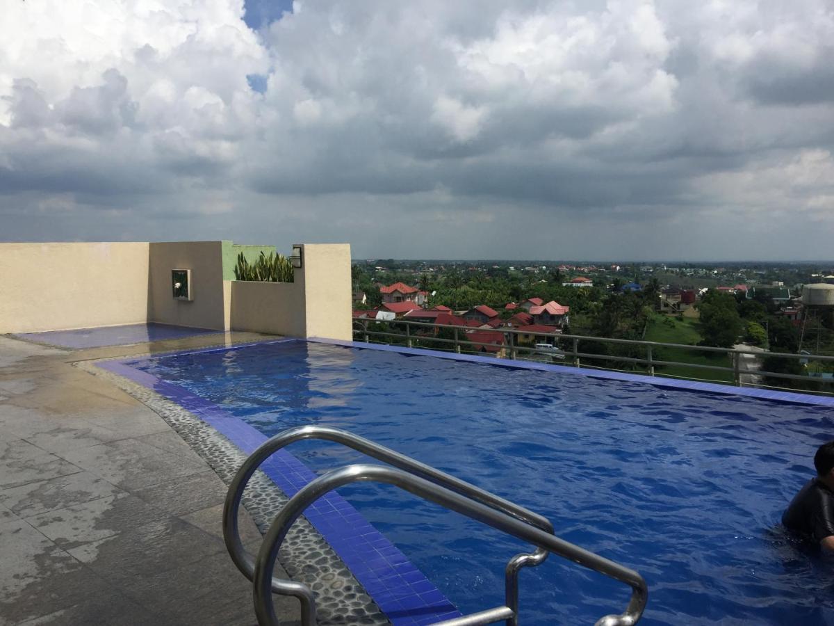One Tagaytay Place Private Residences Tagaytay City Luaran gambar