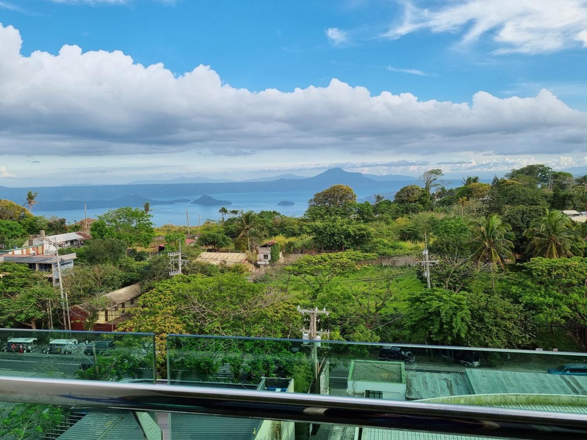 One Tagaytay Place Private Residences Tagaytay City Luaran gambar