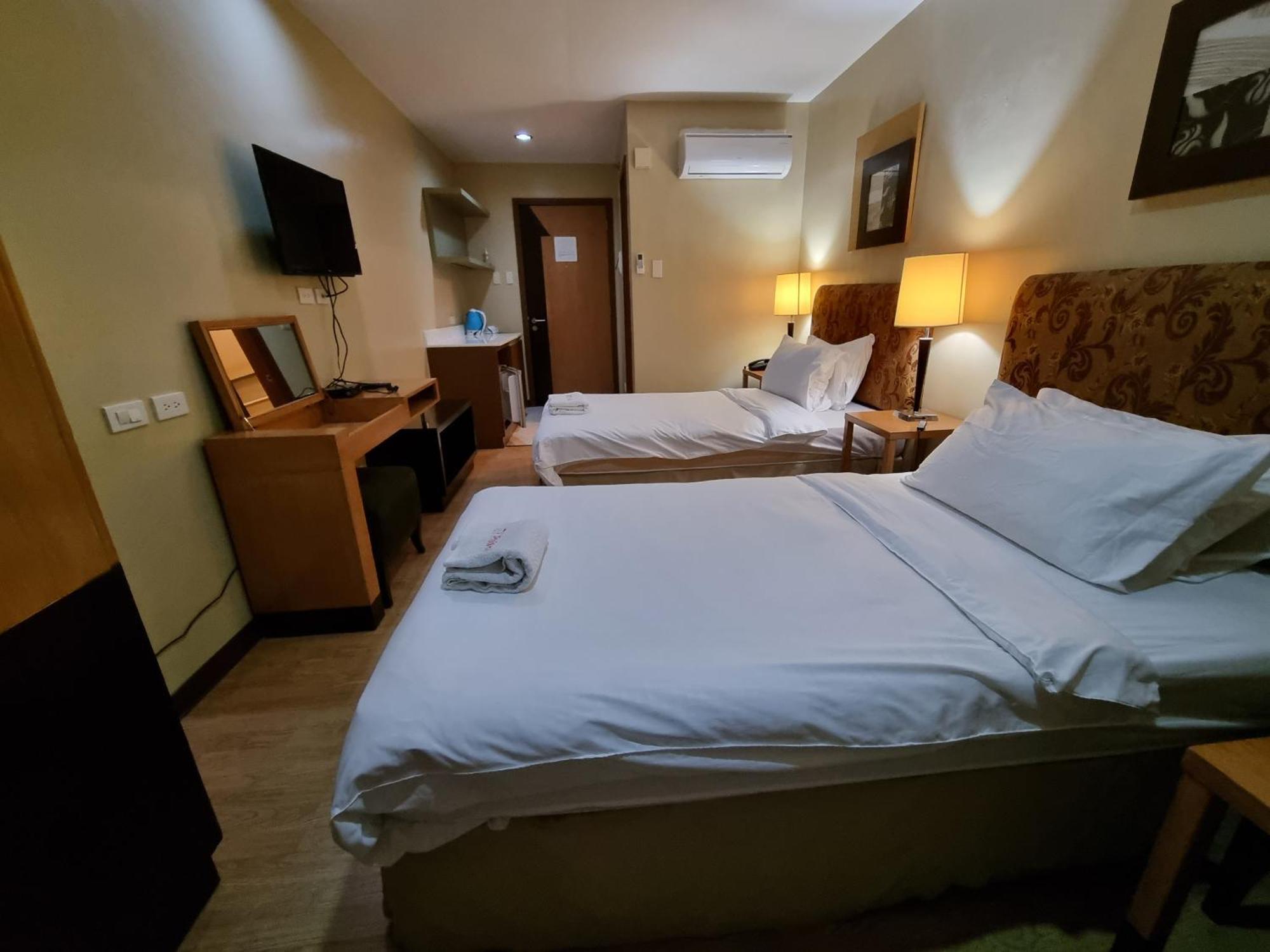 One Tagaytay Place Private Residences Tagaytay City Luaran gambar